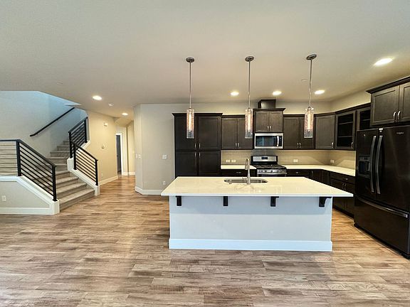 5th image of 1611 148th Pl SW Unit 16