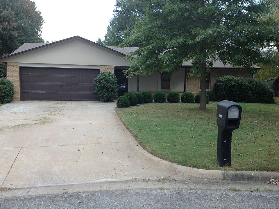 1st image of 2413 Turtle Creek Dr