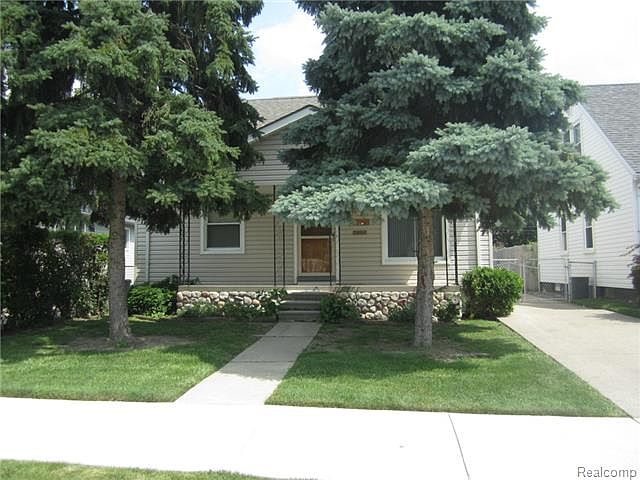 1st image of 26312 Winton St