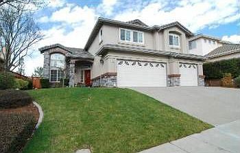 2nd image of 646 Dunhill Dr