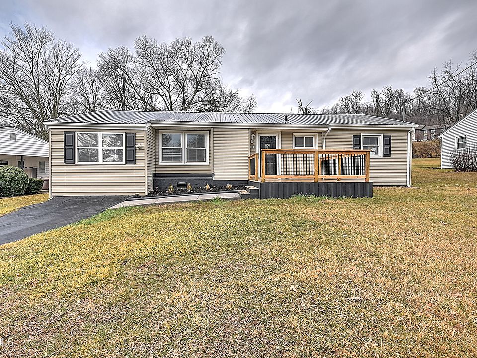 1st image of 2333 Westfield St