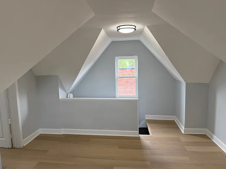 618 Chestnut Hill Ave — Photo 46