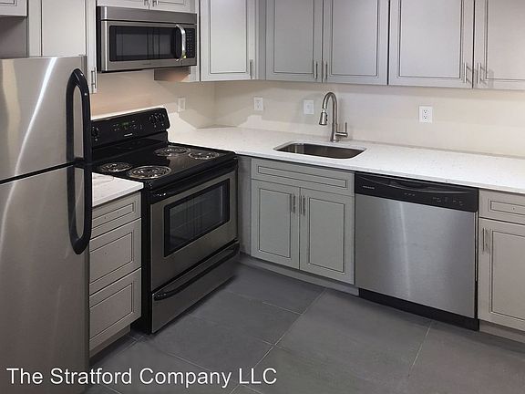 2nd image of 3207 21st Ave W APT 102