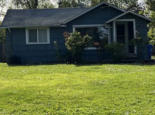 1710 Henderson Ave, Eugene, OR 97403