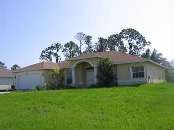 2nd image of 3681 SW Savona Blvd