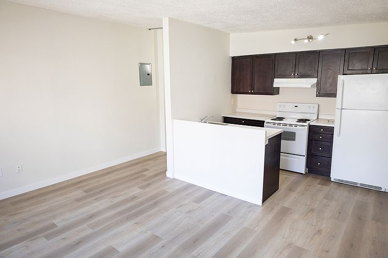 Calgary Apartment for rent - 1 Bedroom — photo 7