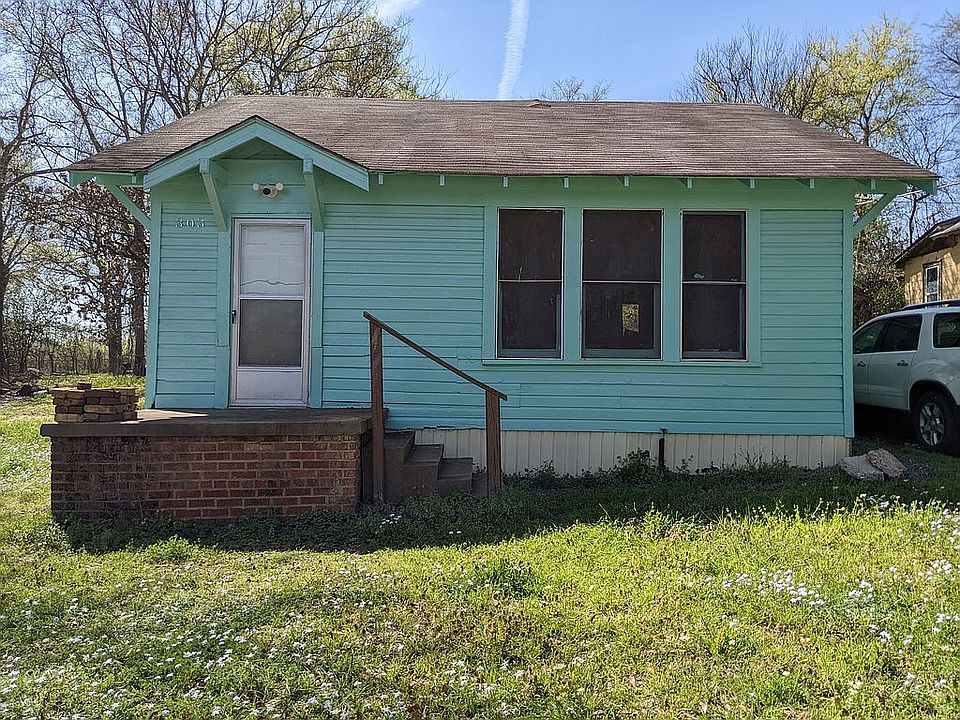 1st image of 303 Parker St