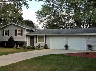 55454 Caldwell Dr, Osceola, IN 46561