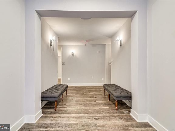 4th image of 43095 Wynridge Dr Unit 403