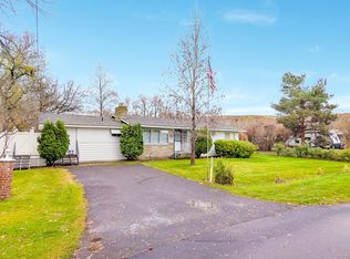 82449 Rosebrooke Rd, Milton Freewater, OR 97862