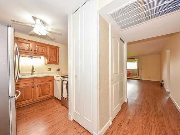 4th image of 11937 W Appleton AVENUE #13