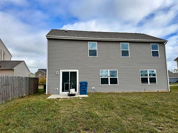 3rd image of 7511 Heben Dr