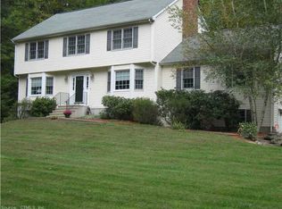 127 Coachmans Dr, Southbury, CT 06488