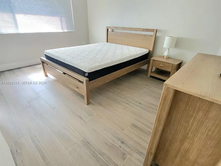 15495 Miami Lakeway N #1054 — Photo 7