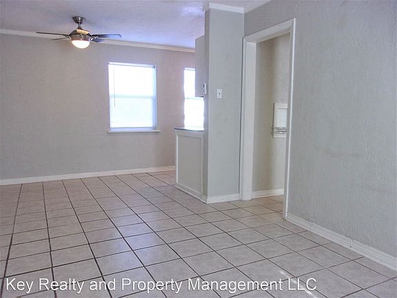 3rd image of 1744 NW 17th St APT 11