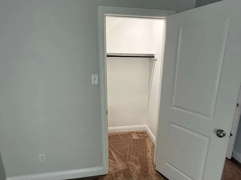 1219 Triton Dr — Photo 30