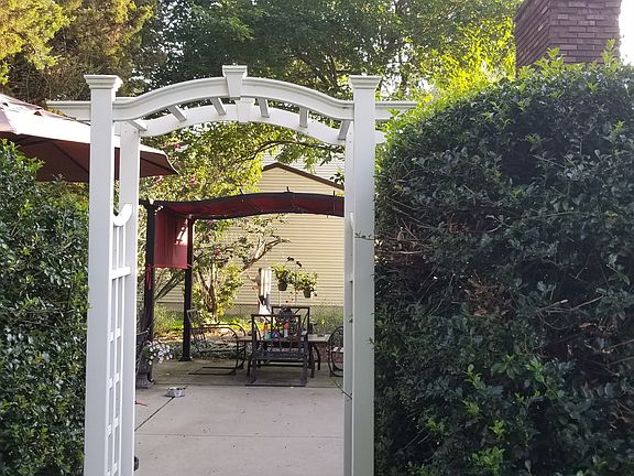 2nd image of 6065 Urban Dr