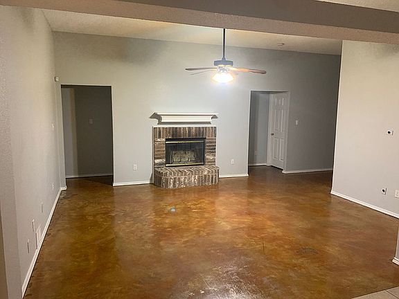3rd image of 10421 Morning Dew St