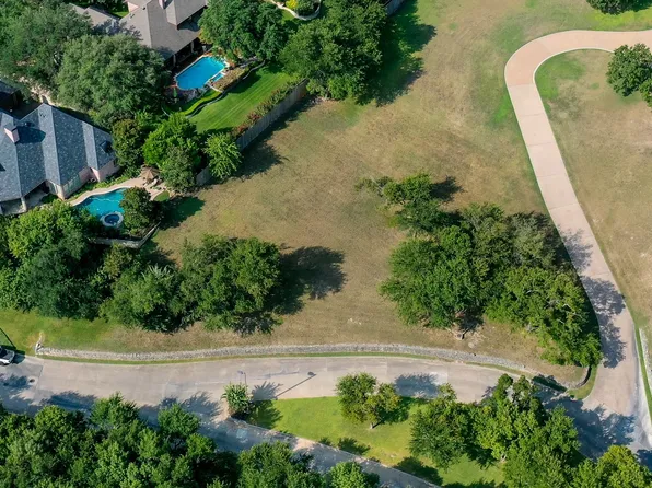 6408 Hawthorne Park Dr, Fort Worth, TX 76132