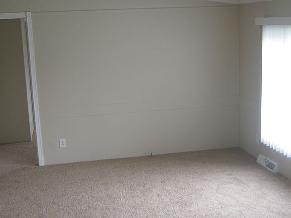 3rd image of 12753 Templewood Dr
