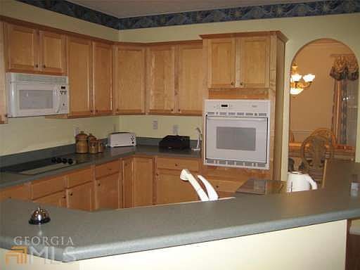 5th image of 45 Kay Ct