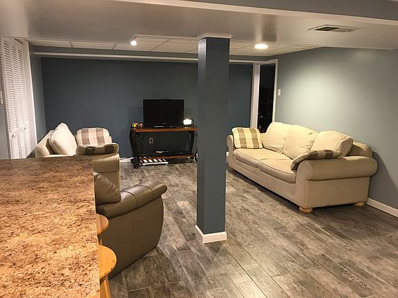 Finished basement family rm