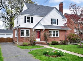 30 Ellsworth Rd, West Hartford, CT 06107