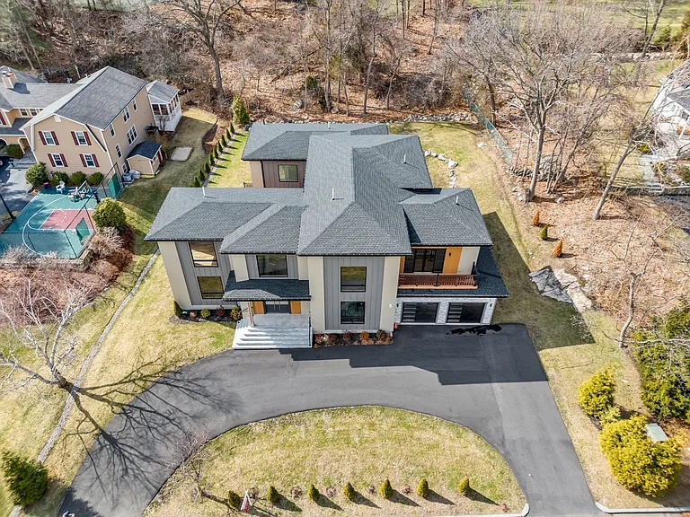 20 Amberwood Dr #0 — Photo 32