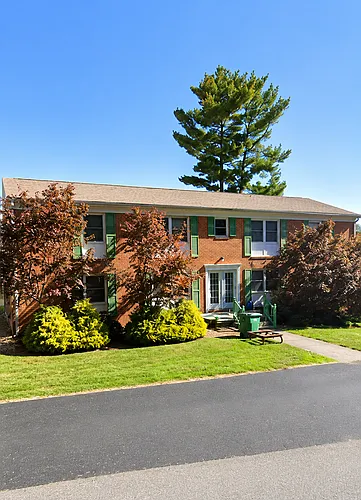 340 Chinquapin Trl #5 Photo 1