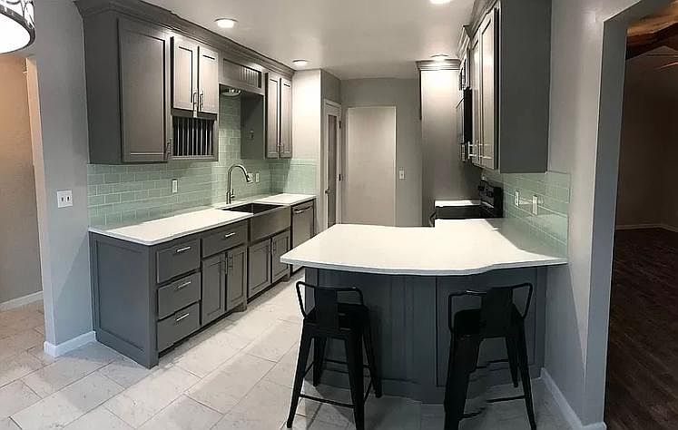 1st image of 1141 W Westchester Way