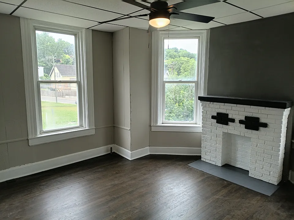 2101 Monmouth St #2