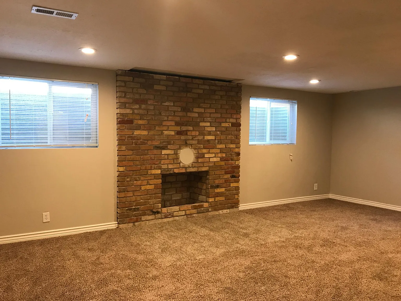 3 bed, 1224 sqft, $1,650 — Photo 3