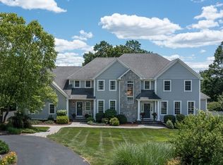 96 Cedar Woods Gln, West Springfield, MA 01089