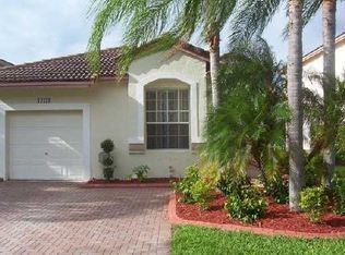 19229 NW 14th St, Pembroke Pines, FL 33029