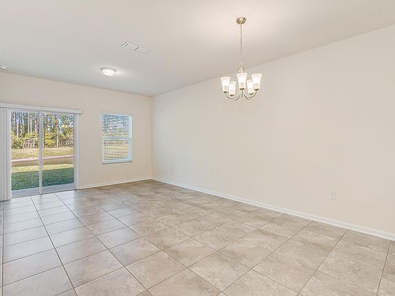 4th image of 703 Servia Dr