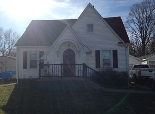 1150 S Main St, Canton, IL 61520