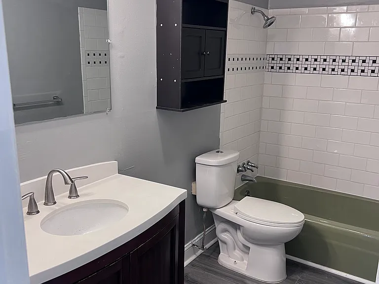 310 East St #11 — Photo 7