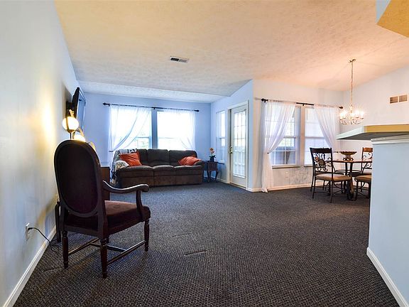 4th image of 6929 Parkview Dr