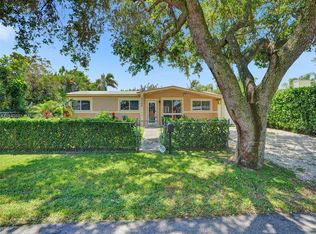 6640 Cleveland St, Hollywood, FL 33024