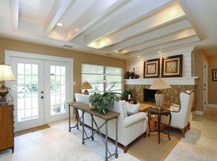 1700 Bayview Dr, Sarasota, FL 34239