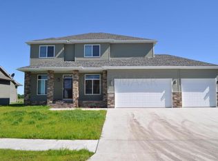 6547 56th Ave S, Fargo, ND 58104