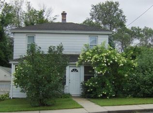 121 Bourne St, Three Rivers, MA 01080