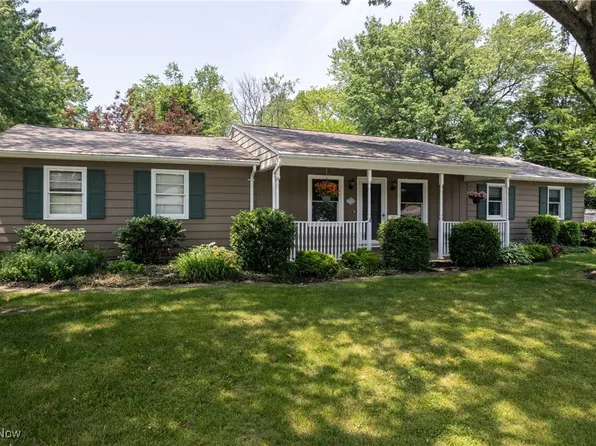 1220 Eastbrook Dr, Ashland, OH 44805
