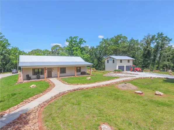 303 N Norris Dr, Norris, SC 29667