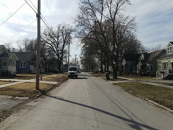 4th image of 726 W 5th St