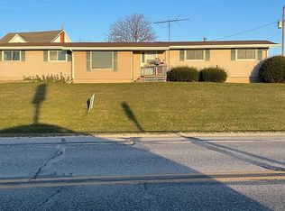 12328 100th St, Postville, IA 52162