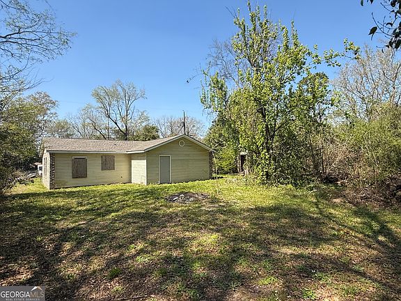3rd image of 5760 Frederica Pl