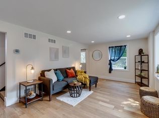 209 Rosemary Ave, Madison, WI 53714