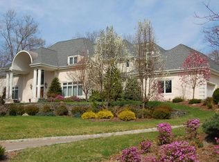 11 Pennbrook Ct, Boonton, NJ 07005