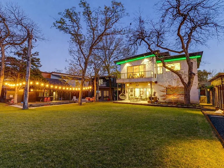 5343 Bonita Ave — Photo 36